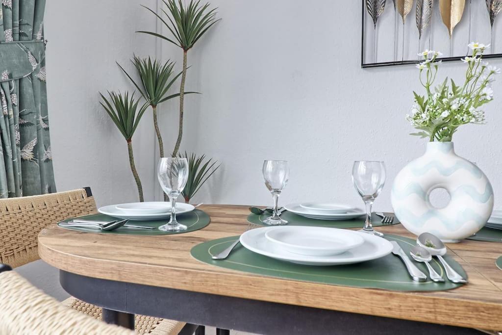 High View House, 3 Bed Flat, Number 41a